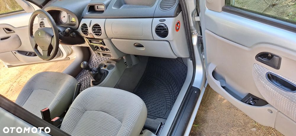 Renault Kangoo 1.6 16V Expression - 12