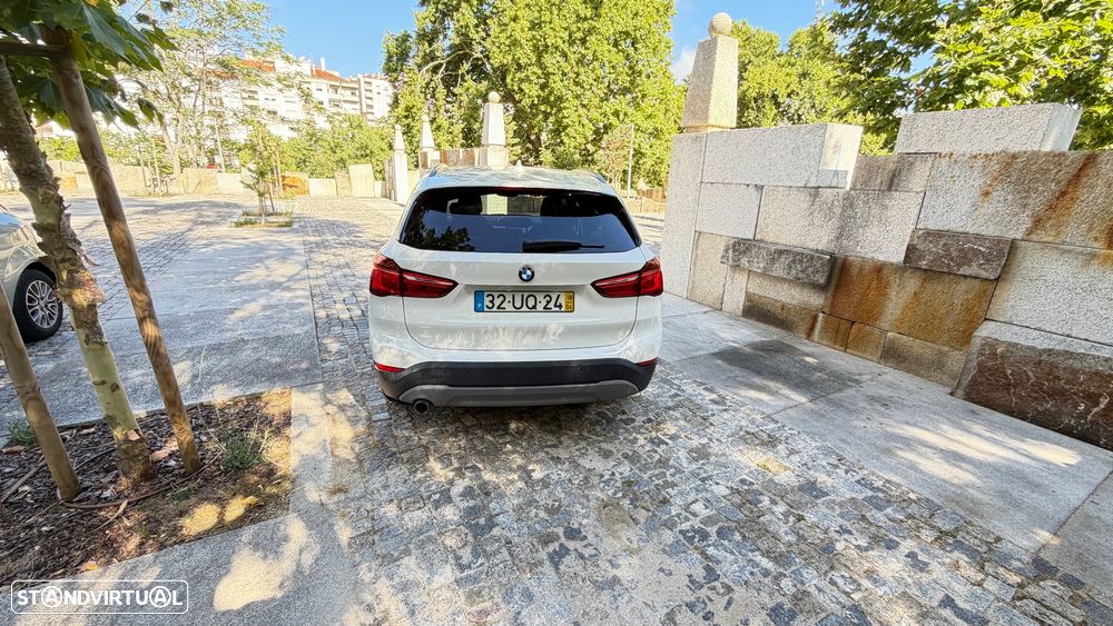 BMW X1 16 d sDrive Line Sport - 16
