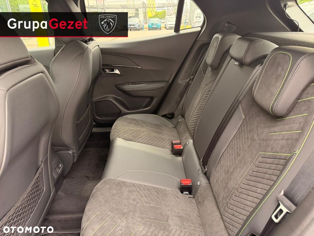 Peugeot 2008 - 16