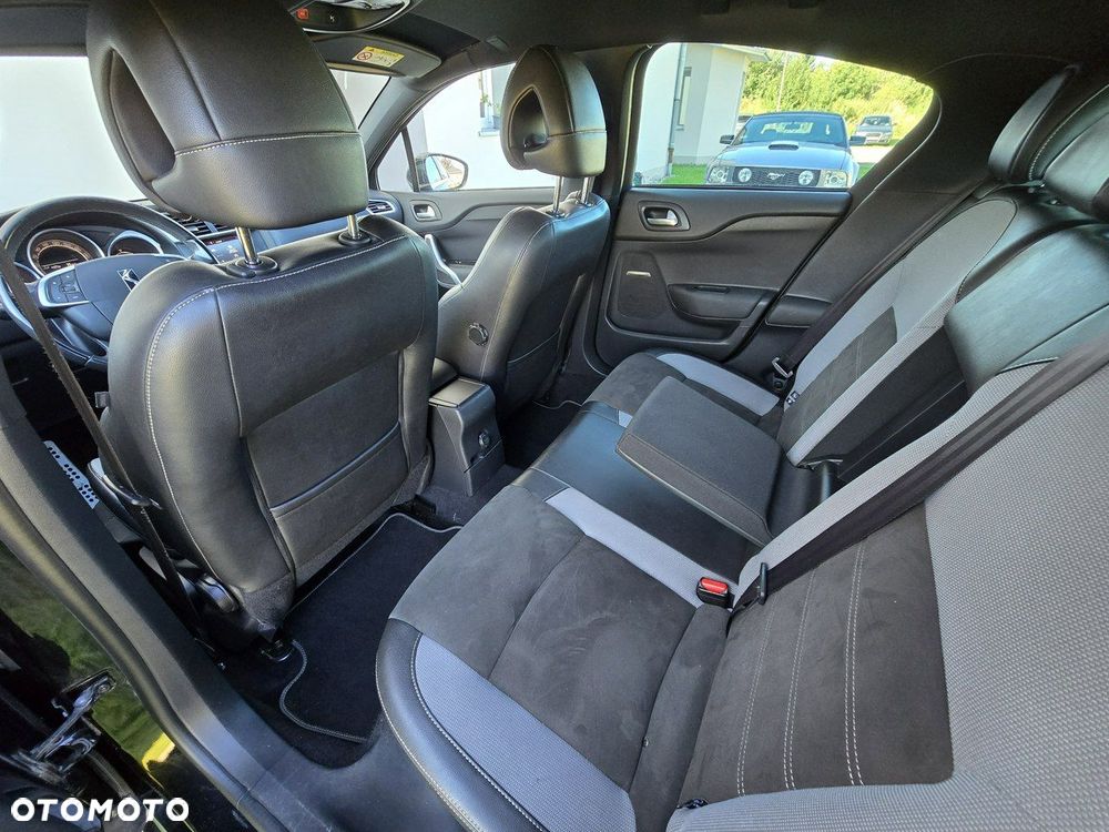Citroën DS4 Cross 1.6 BlueHDi Be Chic S&S EAT6 - 7