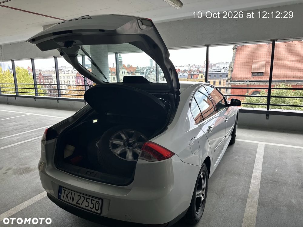 Renault Laguna 2009 photo 3