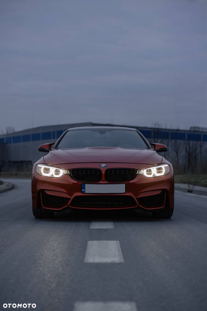 BMW M4 Coupe DKG - 9