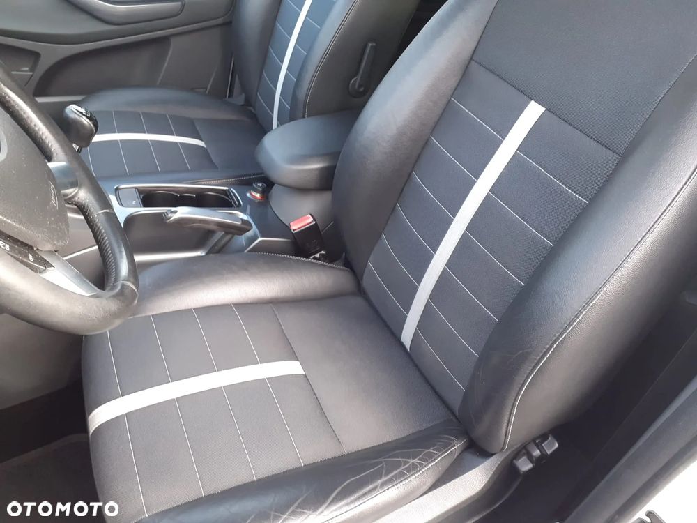 Ford Kuga 2.0 TDCi Titanium - 23