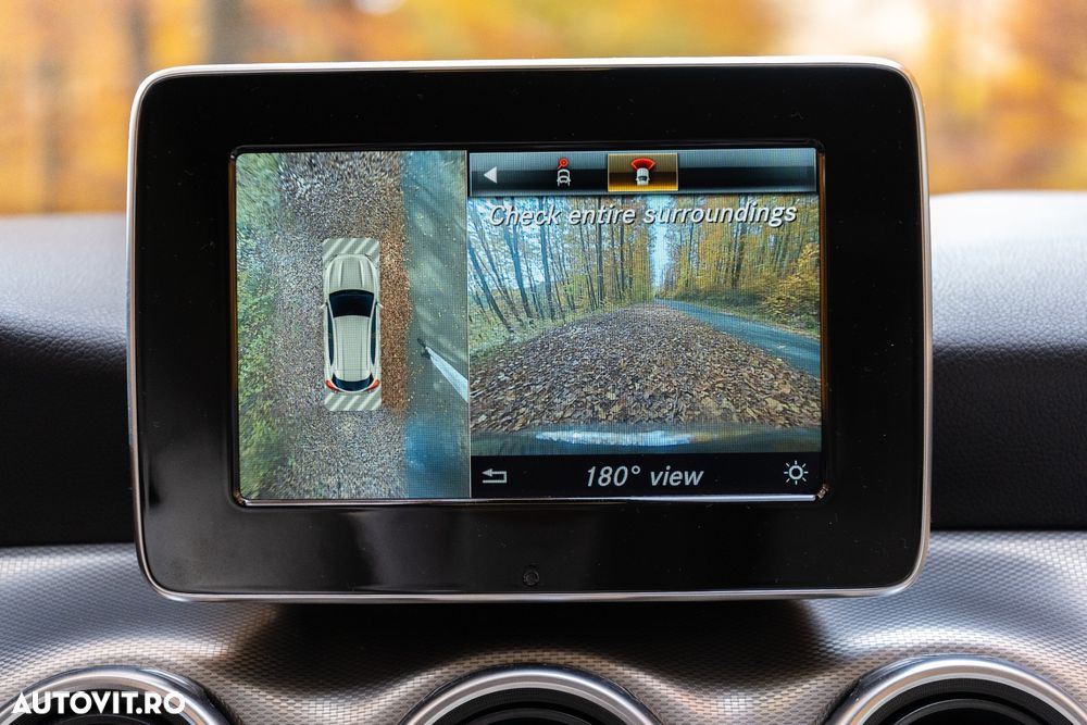 Mercedes-Benz GLA 220 4MATIC - 13