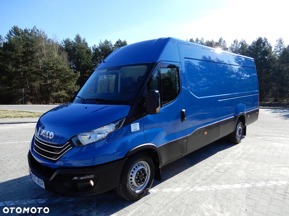 Iveco Daily 35S18 3.0 HPI 180 KM POWER Furgon Blaszak XXL 4.70 CM MAXI LONG Wysokość H2 1900 mm WZMACNIANE ZAWIESZENIE 968 Kg Ładowność HAK 3500 Kg Rozstaw Osi 4100 mm DMC 3500 Kg, WZMACNIANY Stan NOWY NIE UŻYWANY OKAZJA DOSTEPNY I GOTOWY - 7