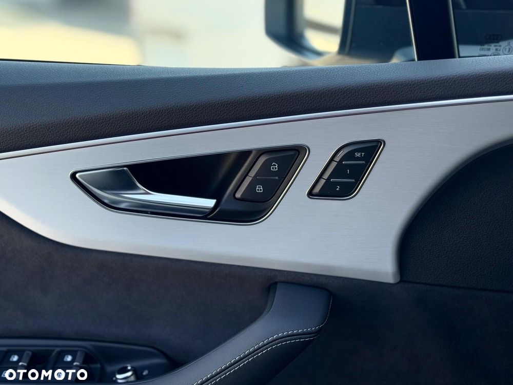 Audi Q7 50 TDI mHEV Quattro S Line Tiptr - 28