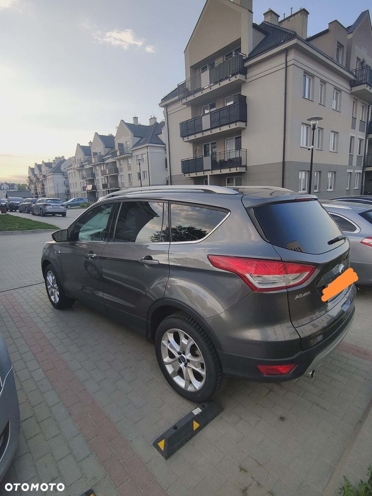 Ford Kuga 2.0 TDCi 4x4 Titanium - 2