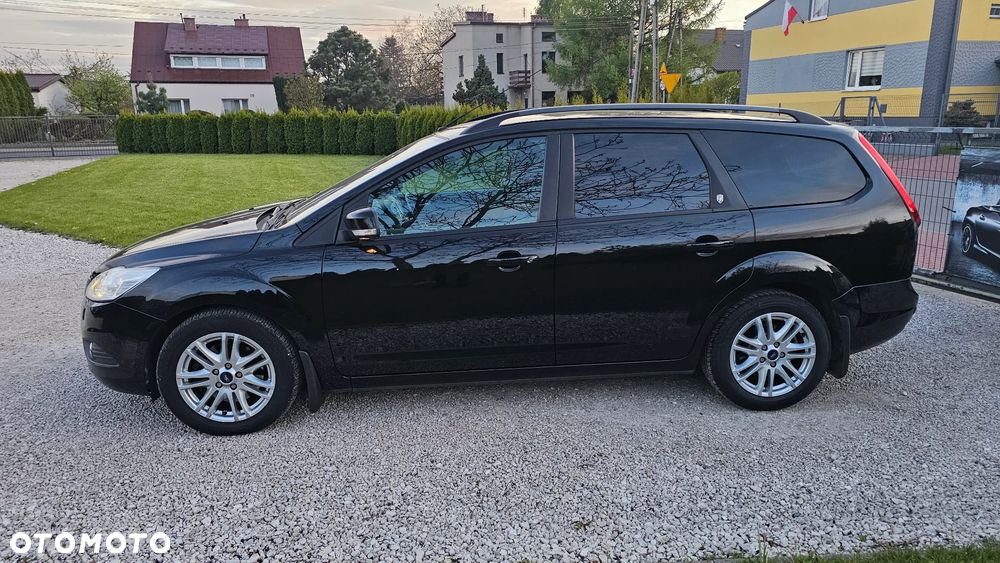 Ford Focus 2.0 TDCi DPF Ghia - 17