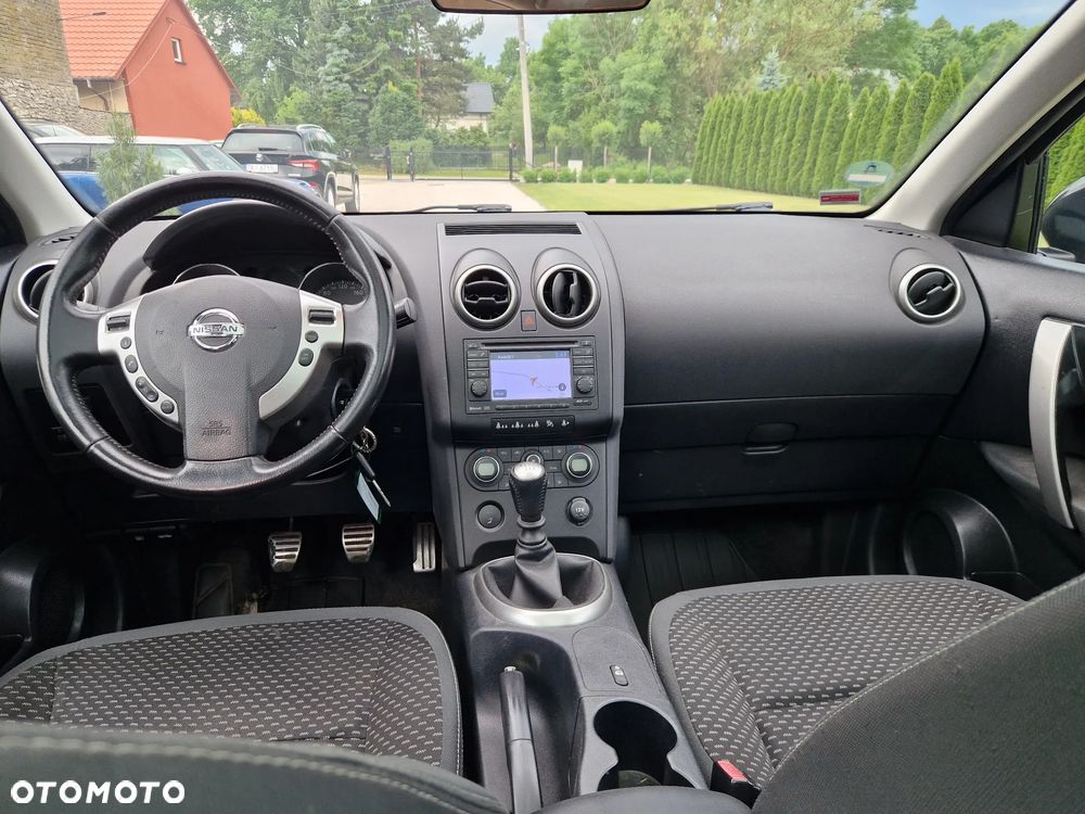 Nissan Qashqai 2.0 tekna - 8