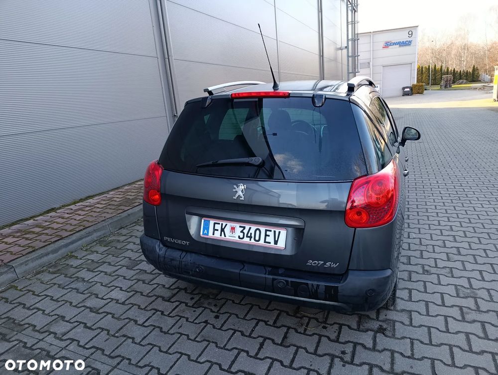 Peugeot 207 95 VTi Premium - 17