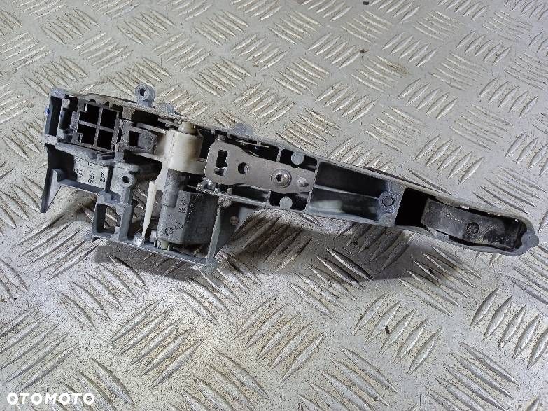 KLAMKA ZEWNĘTRZNA PRAWY PRZÓD PEUGEOT PARTNER 2 - 2