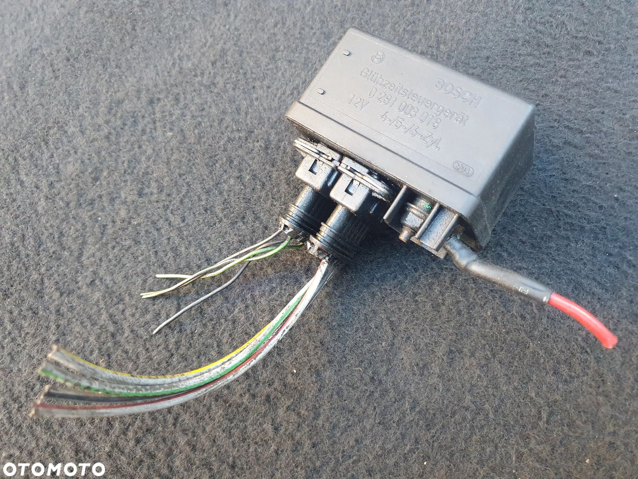 PRZEKAŹNIK MODUŁ ŚWIEC ŻAROWYCH FIAT PUNTO II LANCIA LYBRA 1.9JTD 0281003018 POSIADAM 2SZT - 1