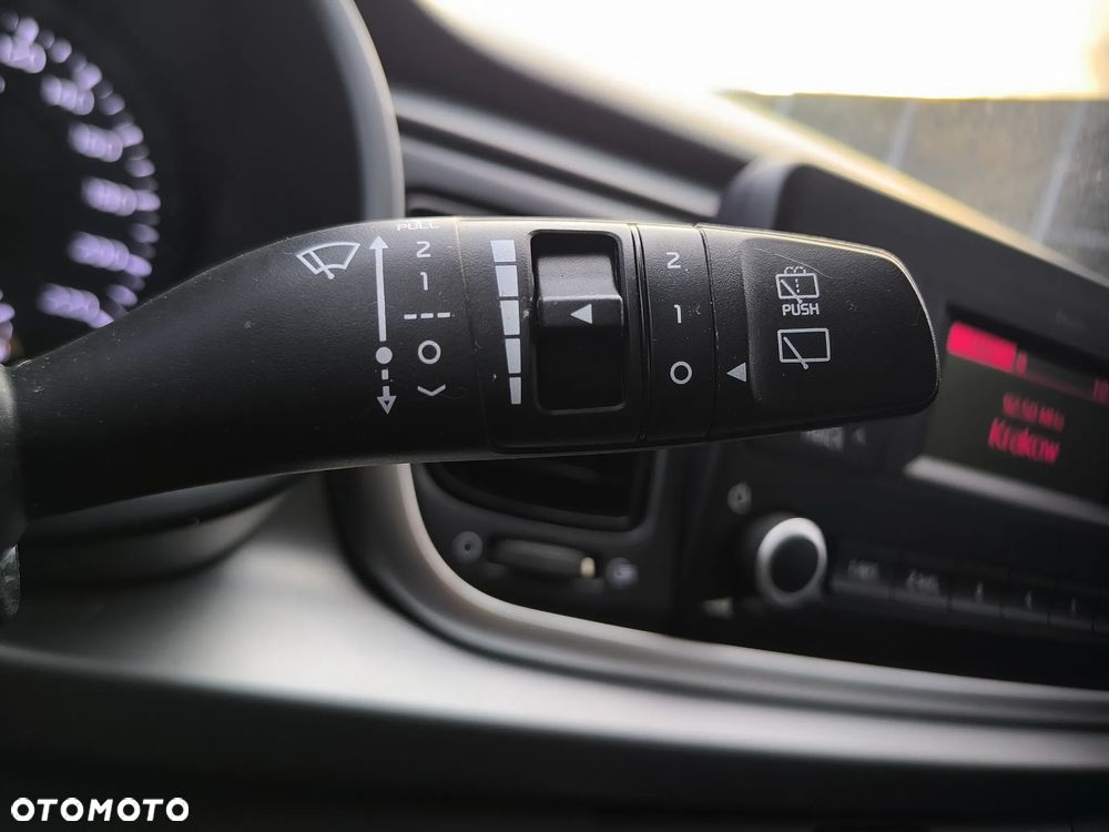 Kia Rio 1.2 L - 20