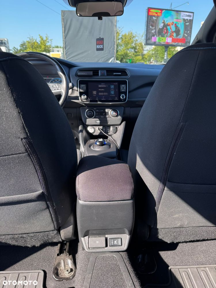 Nissan Leaf 40kWh Acenta - 10