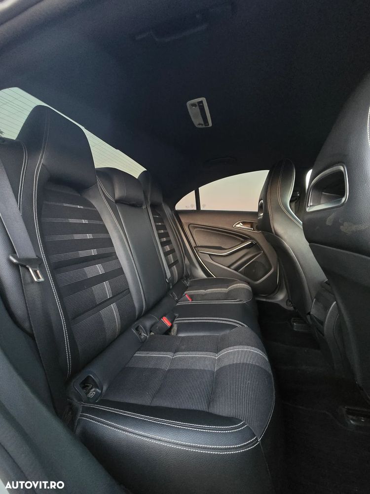 Mercedes-Benz CLA 180 7G-DCT - 5