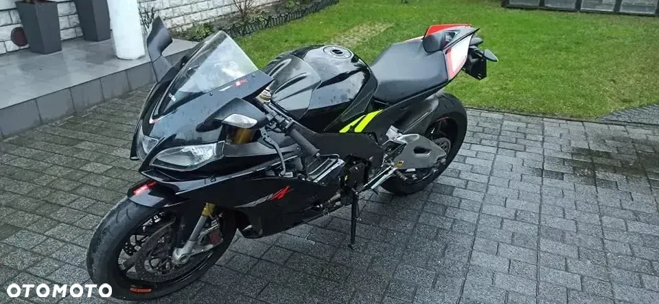 Aprilia RSV - 2