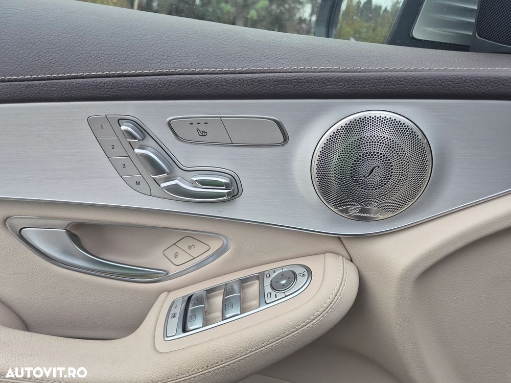 Mercedes-Benz GLC - 37