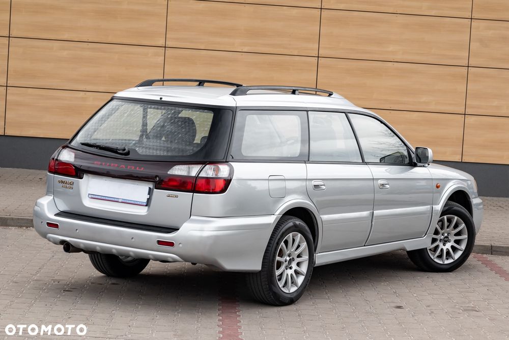 Subaru Outback 3.0 H6 - 15