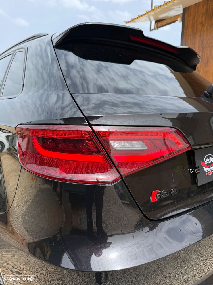 Audi RS3 Sportback 2.5 TFSI quattro S tronic - 9