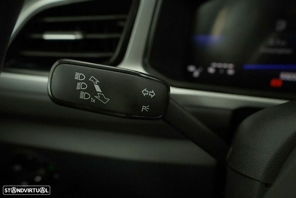 VW T-Roc 1.0 TSI Life - 16