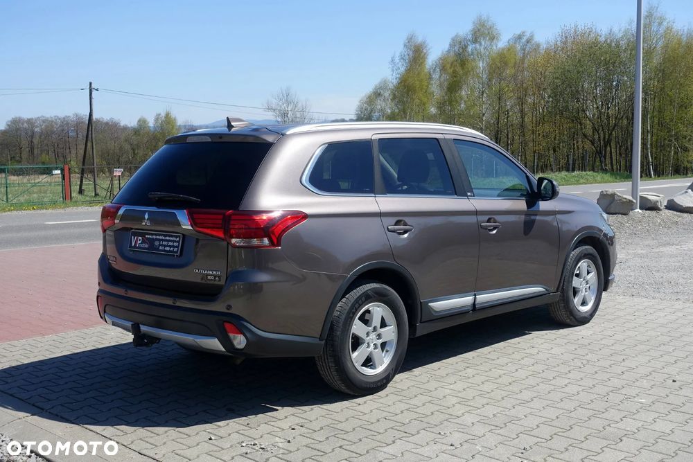 Mitsubishi Outlander 2.2 DI-D 4WD Intense - 5