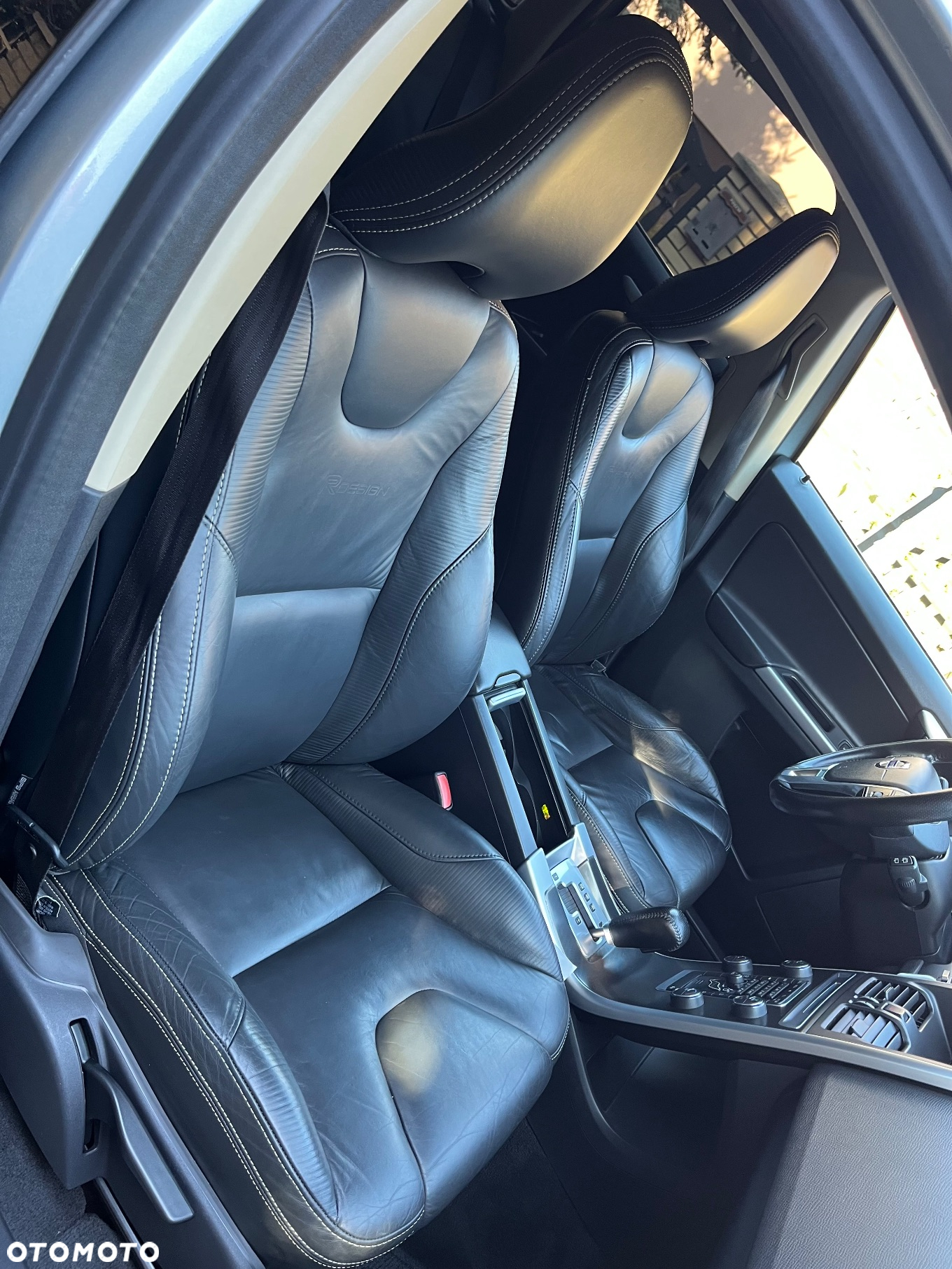 Volvo XC 60 2.4D AWD RDesign - 20