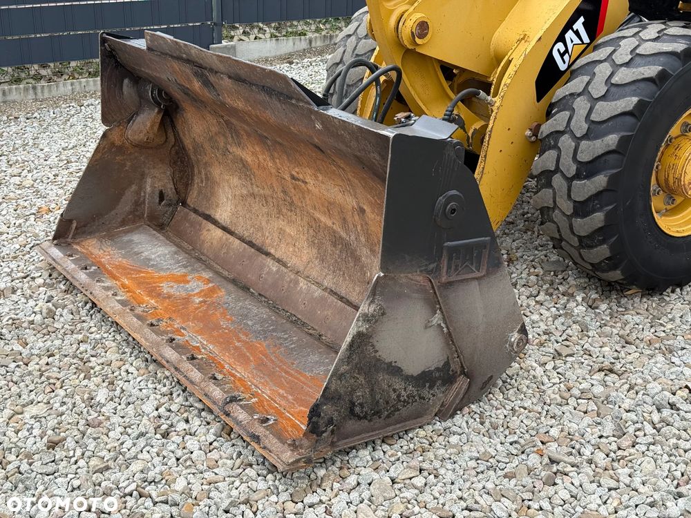 Caterpillar * CAT 907 H  * Ładowarka * Sprowadzona * Bardzo Dobry Stan - 2