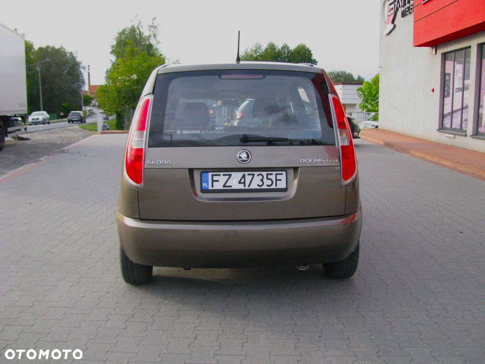 Skoda Roomster - 10