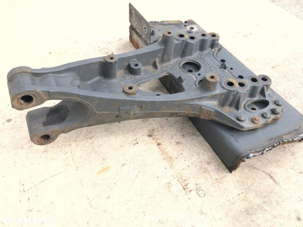 WSPORNIK DRĄŻKA REAKCYJNEGO  DAF CF 2013 - 2022 FA 370 271 kW [370 KM] 4x2 2013 1930171 - 3