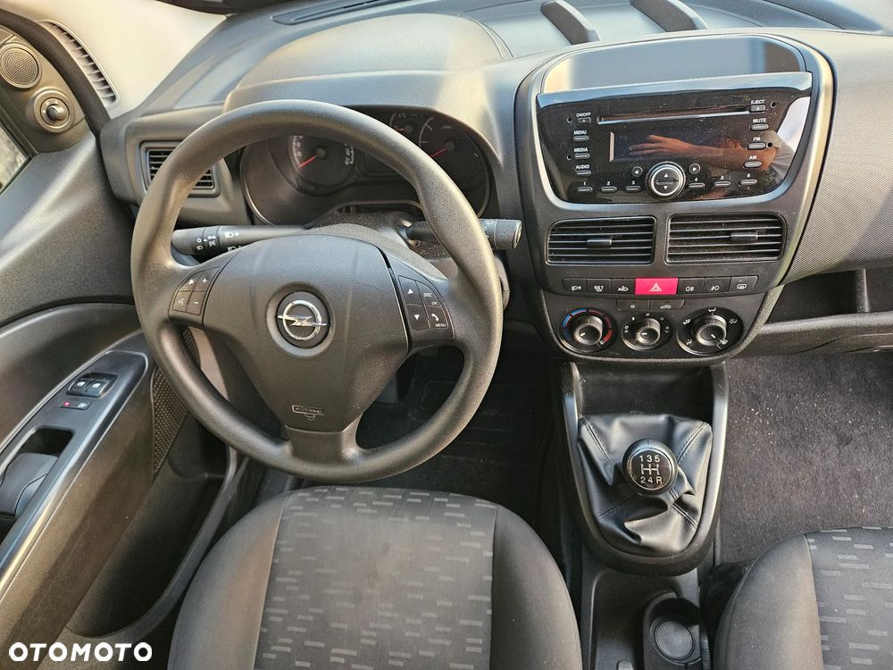 Opel COMBO - 6