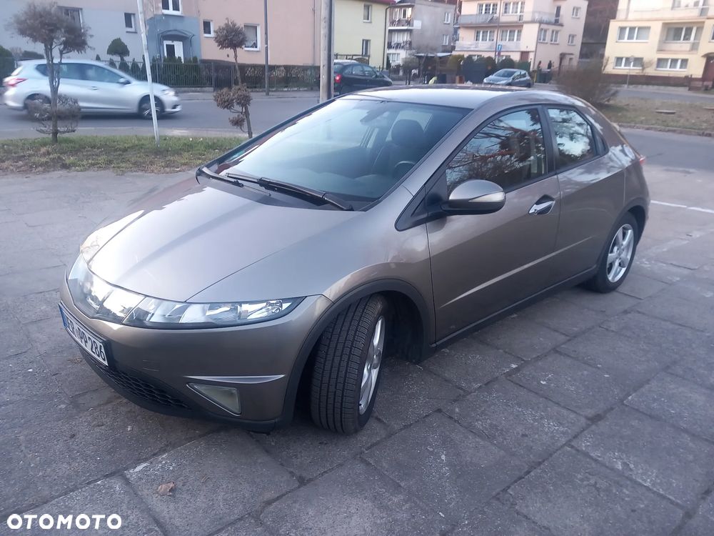 Honda Civic 1.4 i-VTEC Comfort - 2