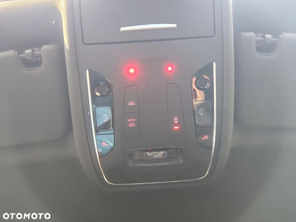Audi A6 Avant 3.0 TDI quattro S tronic - 20