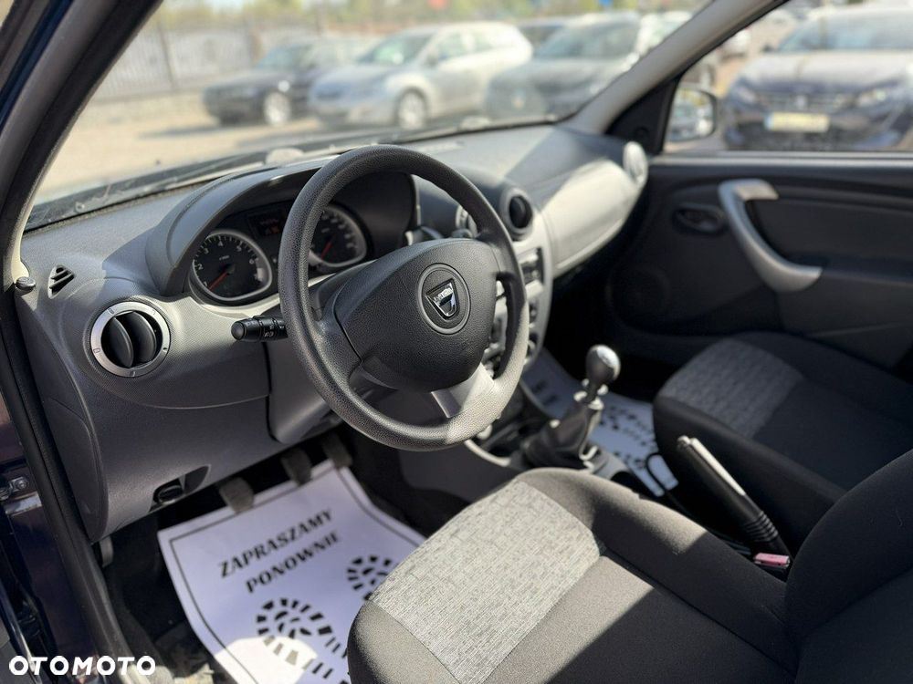 Dacia Duster 1.6 Ambiance 4x4 - 13