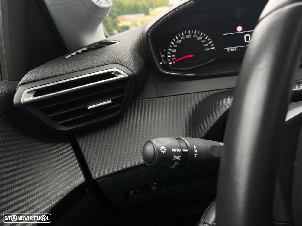 Peugeot 208 1.2 PureTech Active - 15