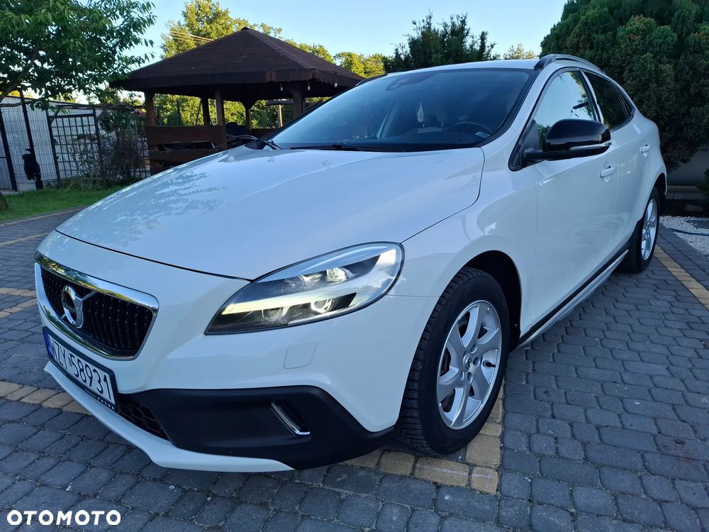 Volvo V40 Cross Country D2 Drive-E Dynamic Edition - 11