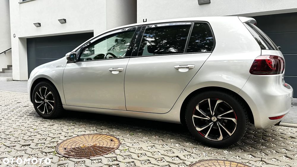 Volkswagen Golf - 5