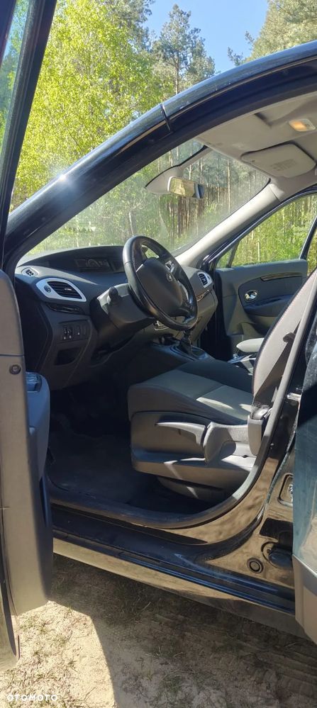Renault Scenic 1.5 dCi Life - 14