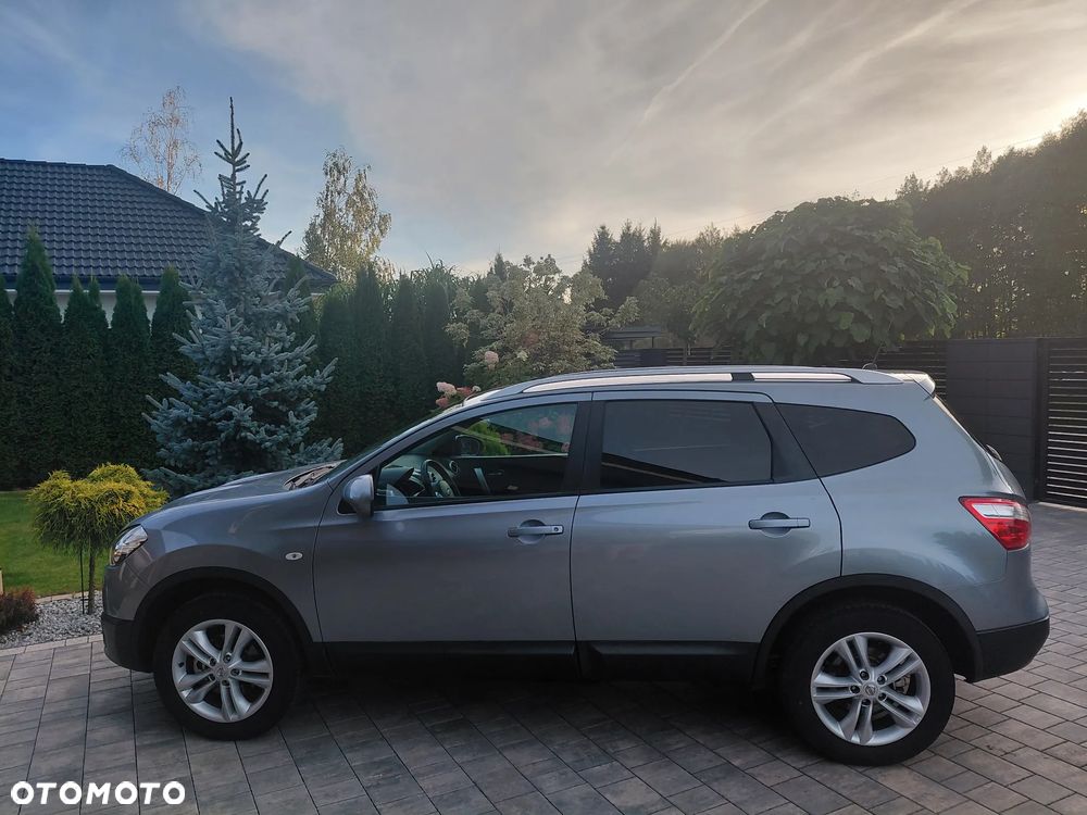 Nissan Qashqai+2 - 26