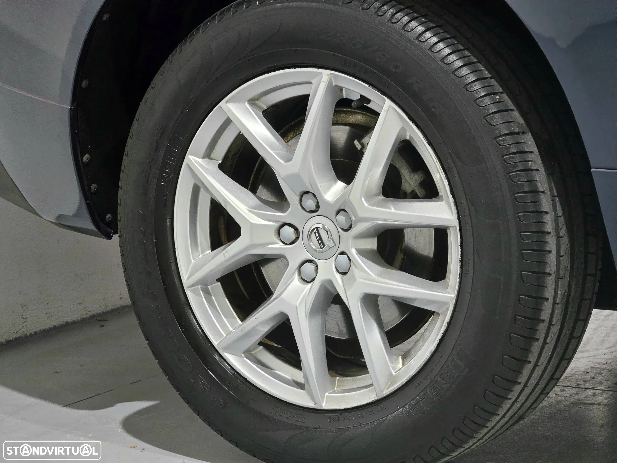 Volvo XC 60 2.0 T8 PHEV Momentum AWD - 18