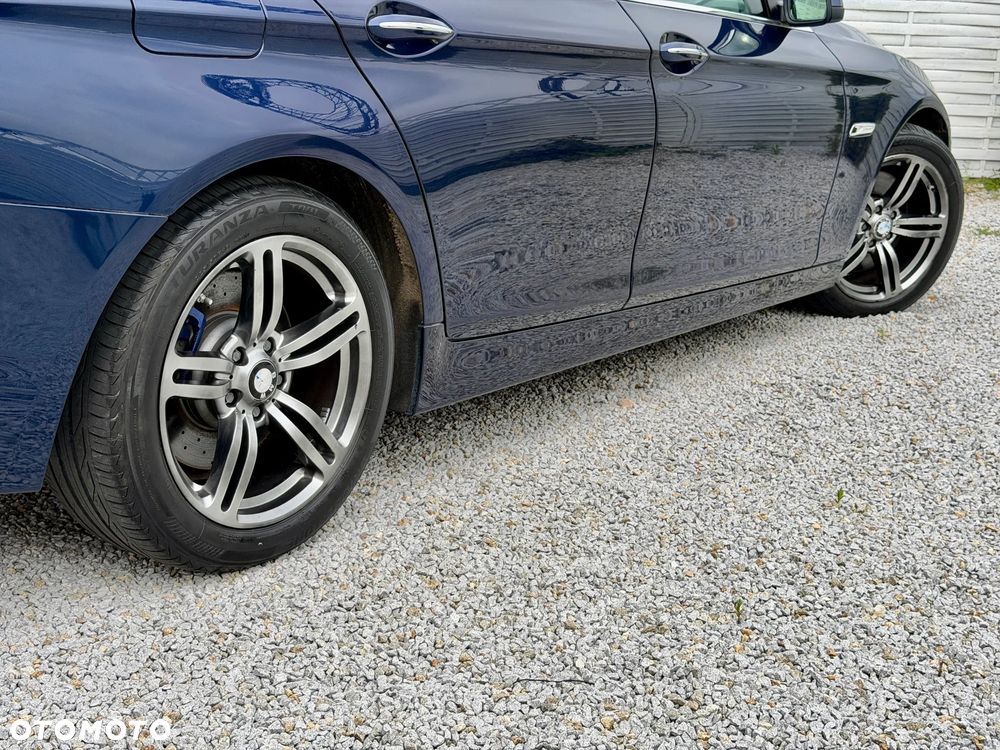 BMW Seria 5 535d xDrive Sport-Aut Modern Line - 29