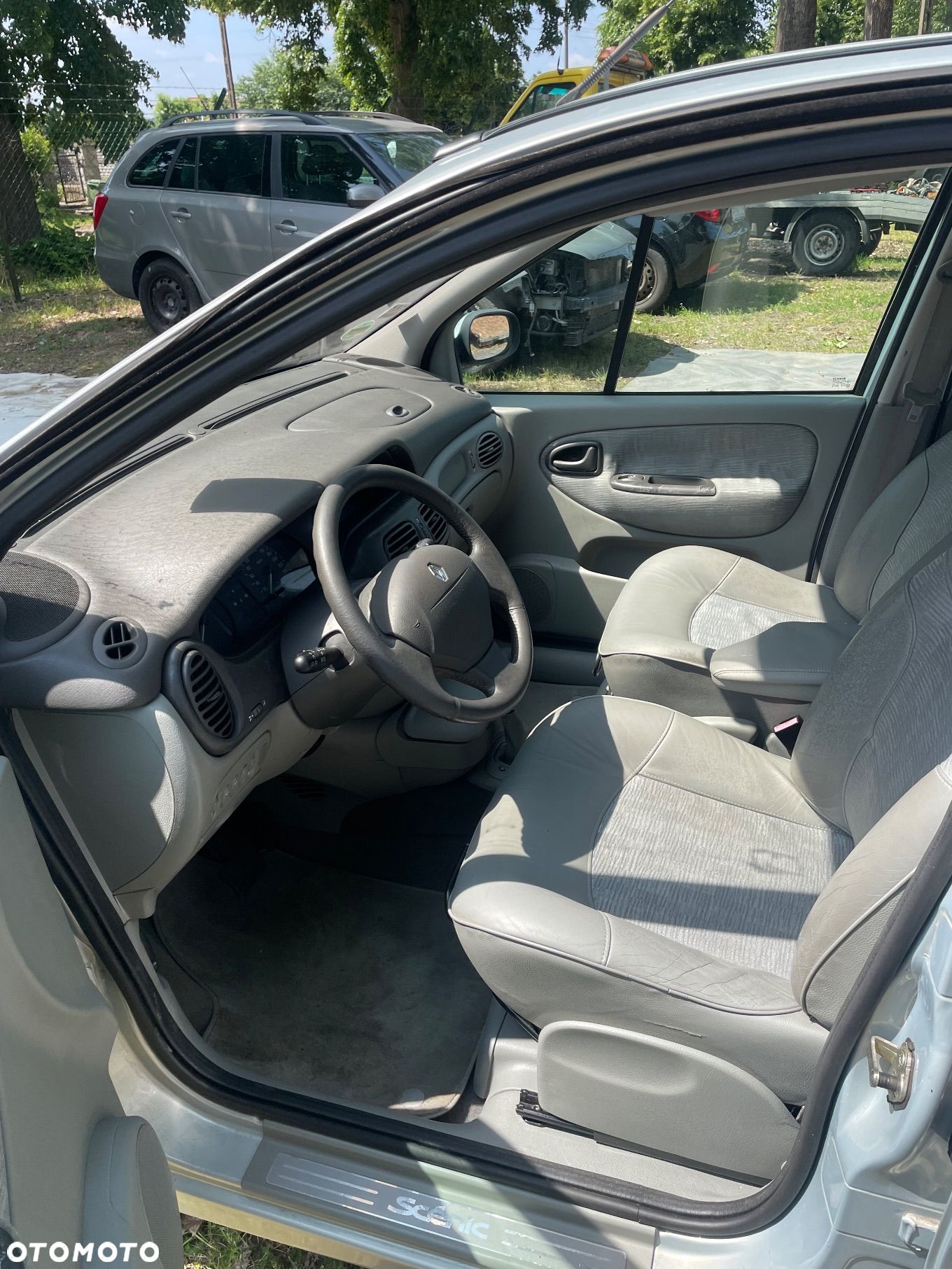 Renault Scenic 1.6 16V Privilege - 8