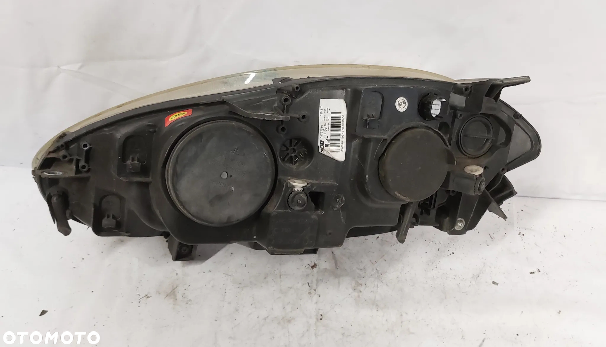 .  LAMPA PRZOD PRZEDNIA PRAWA FIAT BRAVO 2 - 3