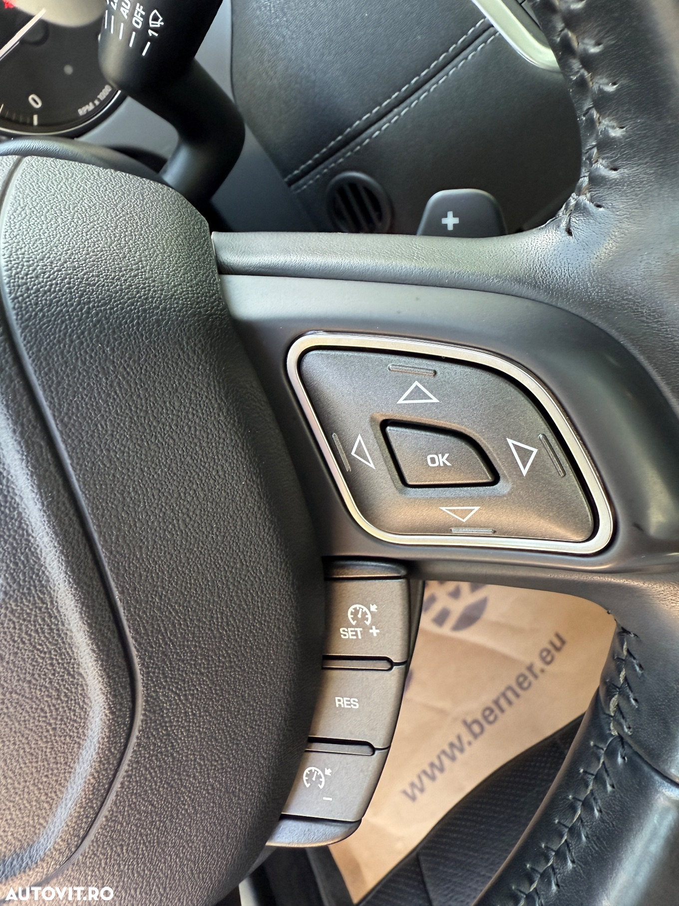 Land Rover Range Rover Evoque 2.0 D150 R-Dynamic HSE - 19