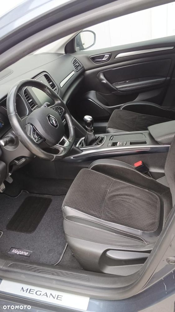 Renault Megane 1.5 dCi Intens - 12