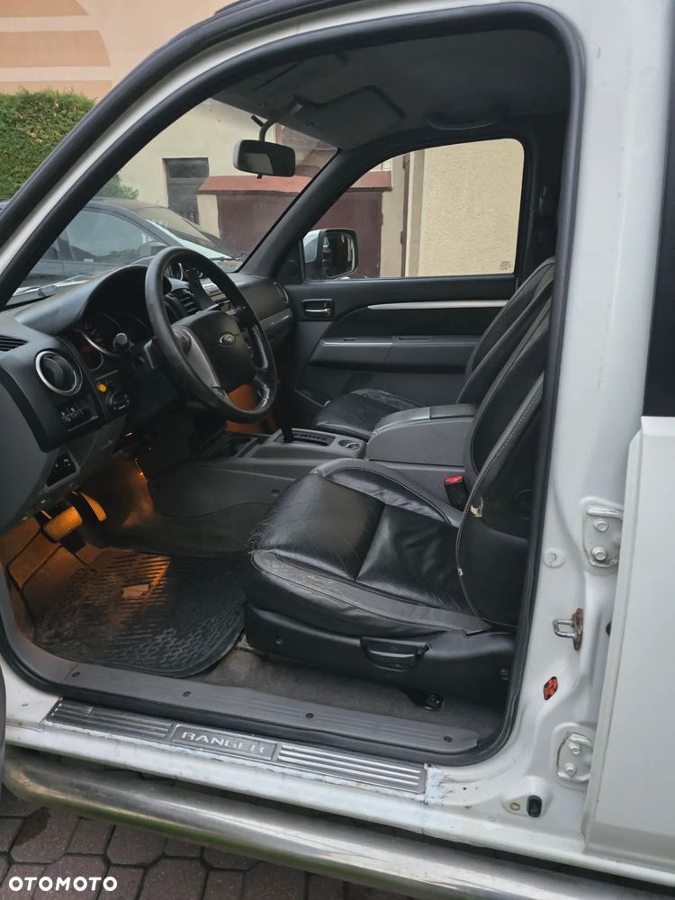 Ford Ranger - 11