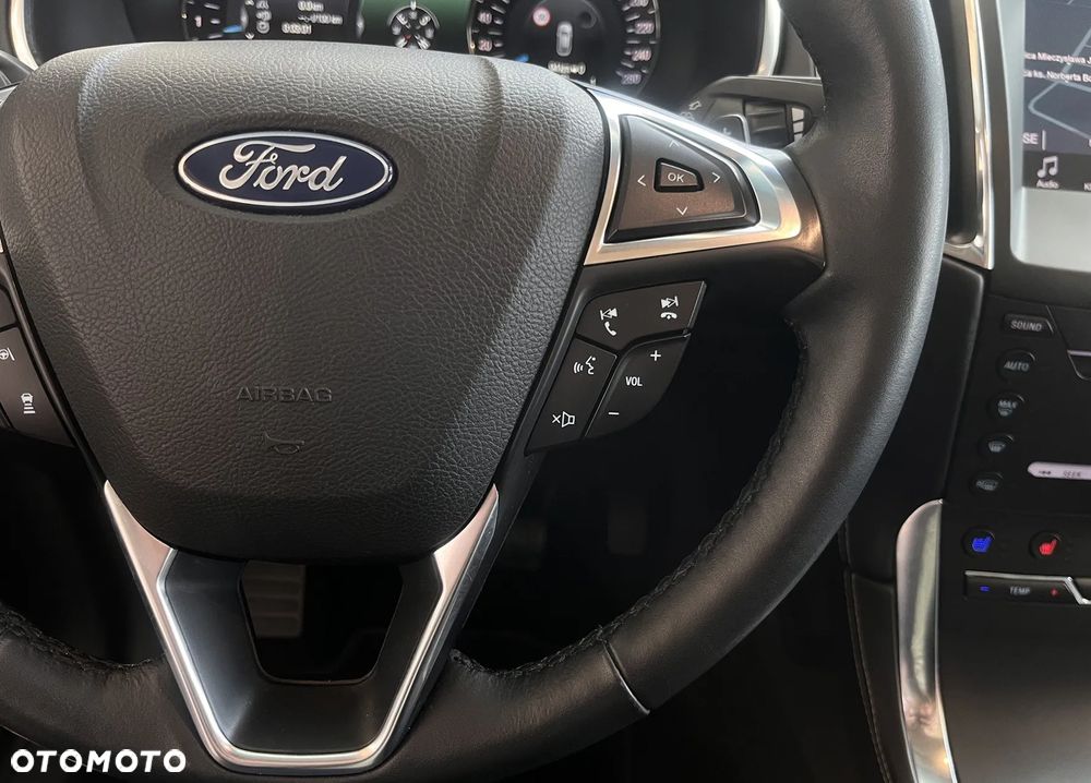 Ford Edge 2.0 EcoBlue Bi-Turbo 4x4 Vignale - 15