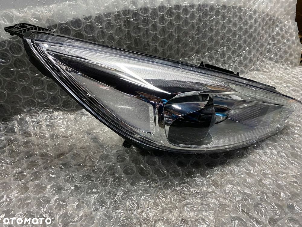 LAMPA PRAWA XENON FORD FOCUS MK3 LIFT F1EB13D154AG - 2