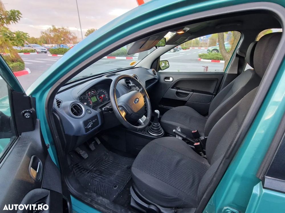 Ford Fiesta - 4