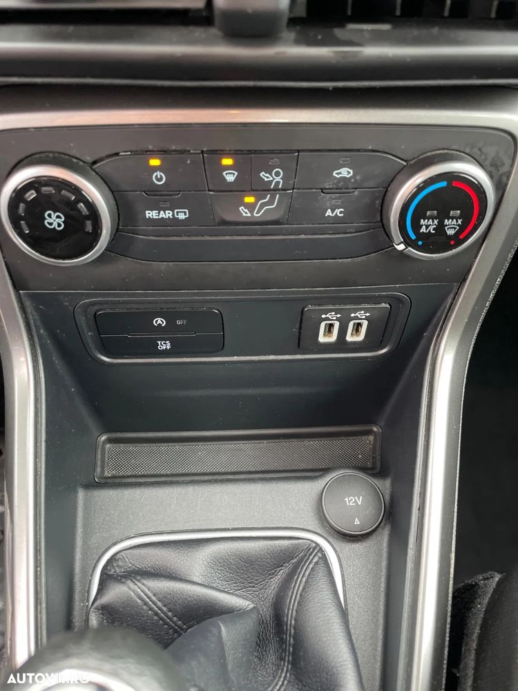 Ford EcoSport - 11