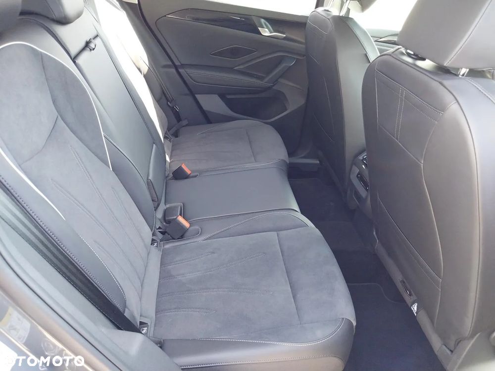 Volkswagen Tiguan - 21